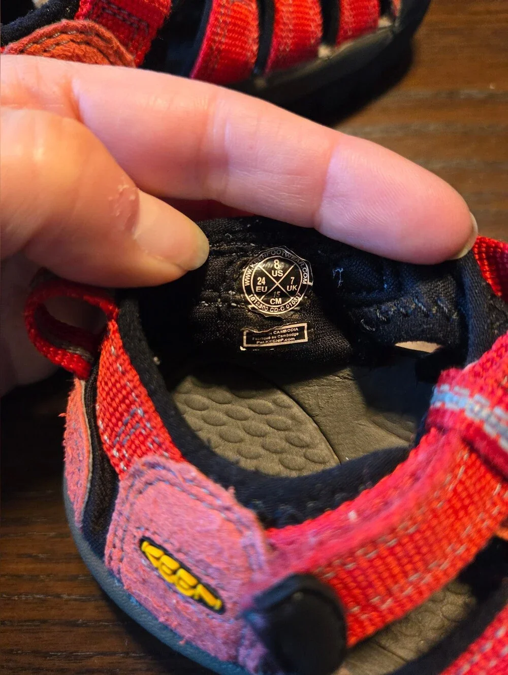 KEEN Newport H2 Toddler Water Sandals Size 8 Red Gray Closed Toe Hiking Shoes - Picture 6 of 6